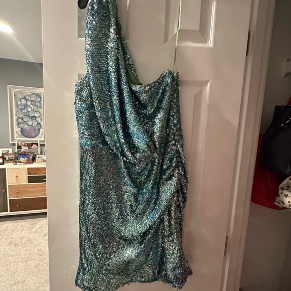 Ramy Brook Linda Sequin one shoulder dress NWT size 14 - Picture 3 of 4